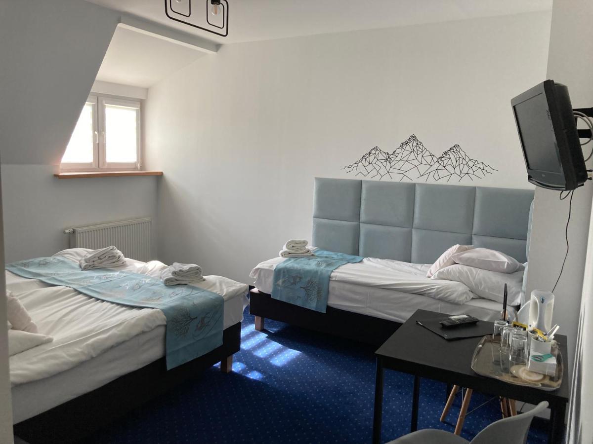 Hotel Bella Jelenia Góra Esterno foto
