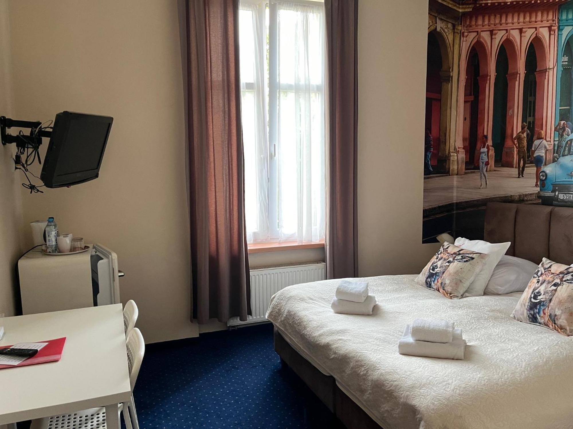 Hotel Bella Jelenia Góra Esterno foto