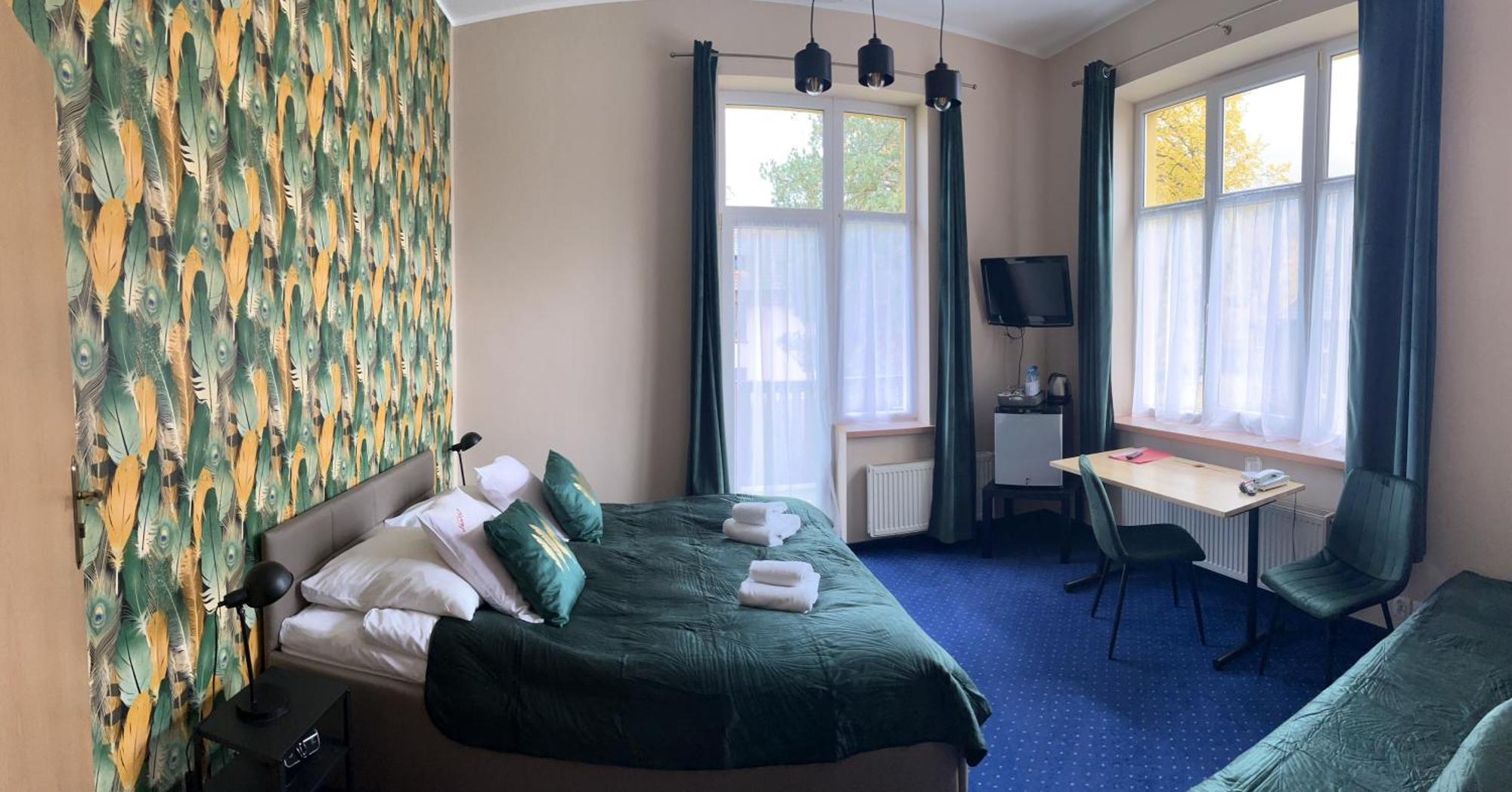 Hotel Bella Jelenia Góra Esterno foto