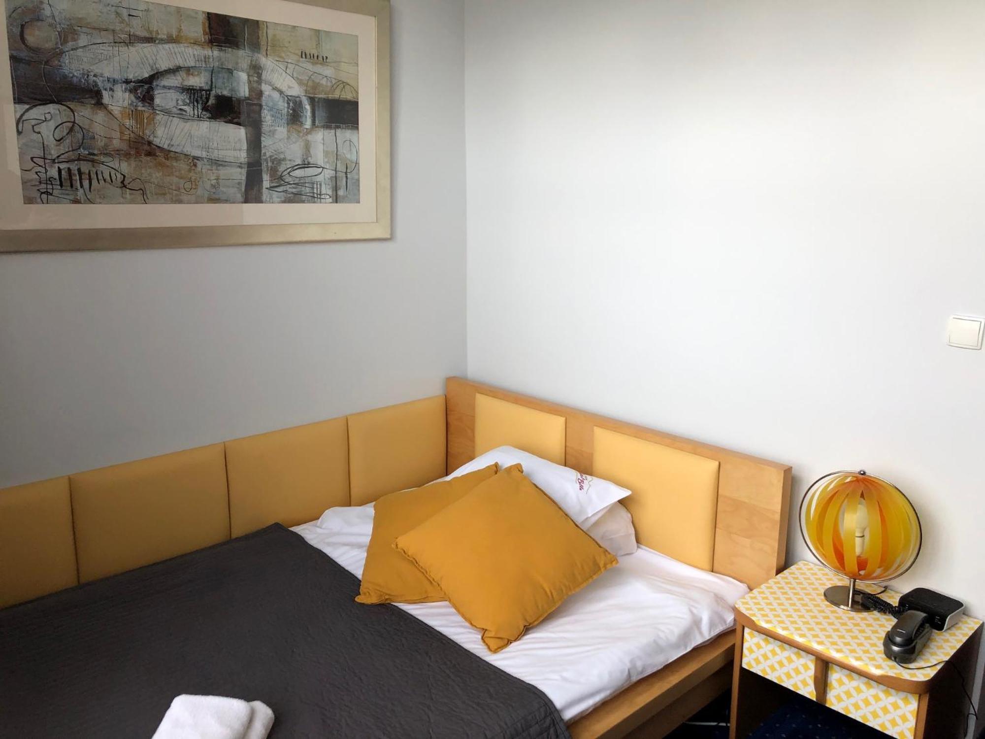 Hotel Bella Jelenia Góra Esterno foto