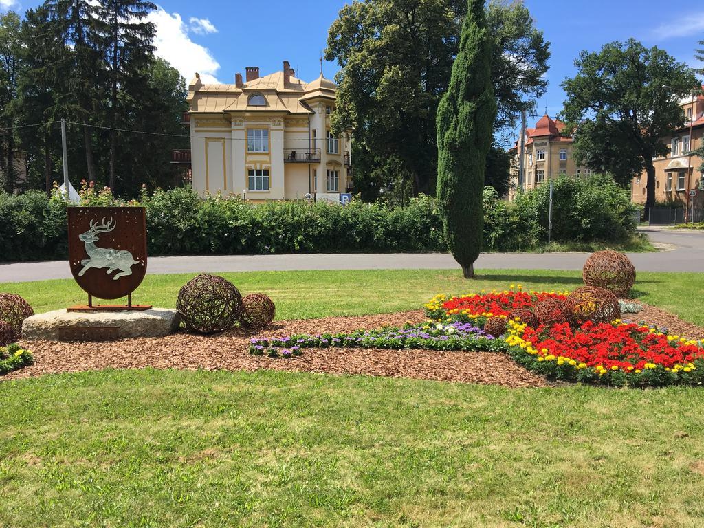 Hotel Bella Jelenia Góra Esterno foto