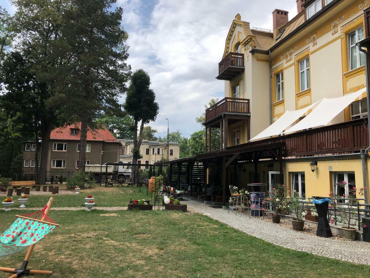 Hotel Bella Jelenia Góra Esterno foto